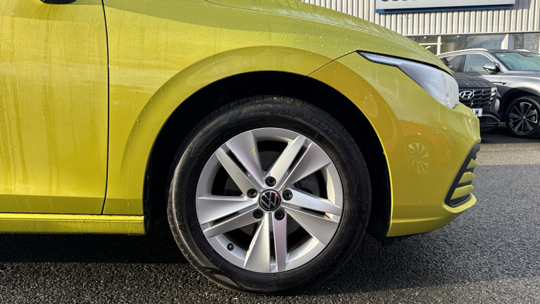 Volkswagen Golf 1.5 TSI 150 Life 5dr Petrol Hatchback